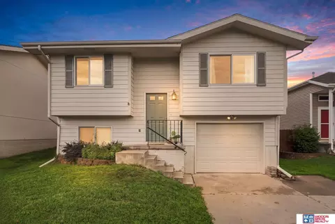 1611 SW Jordan St, Lincoln, NE 68522