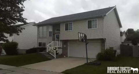 2631 SW 18th St, Lincoln, NE 68522