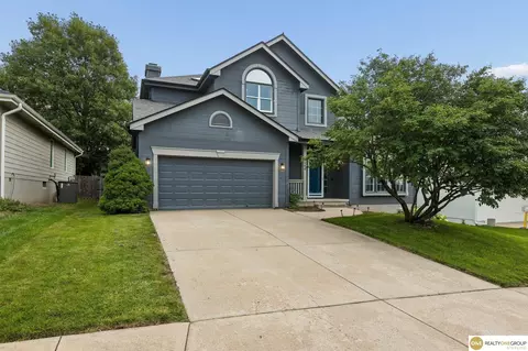 4259 N 164 St, Omaha, NE 68116