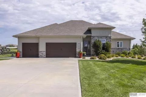 12801 N 182 St, Bennington, NE 68007