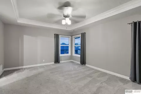 Bedroom - 925 Elm Cir, Springfield, NE 68059 photo 2 of 5