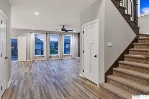 Entry Way - 925 Elm Cir, Springfield, NE 68059 photo 1 of 2