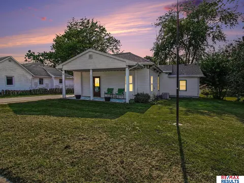 204 Evergreen St, Shenandoah, IA 51601