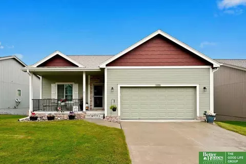 14206 Wood Valley Dr, Omaha, NE 68142
