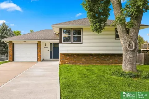 9406 Ames Ave, Omaha, NE 68134