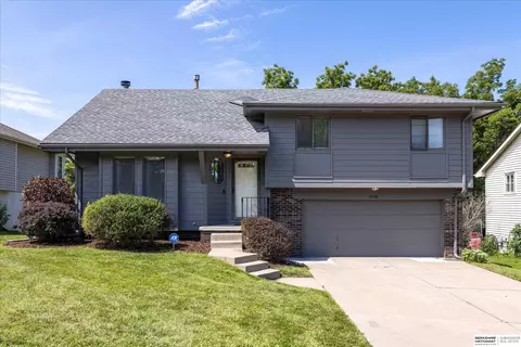 8506 N 83rd Ave, Omaha, NE 68122