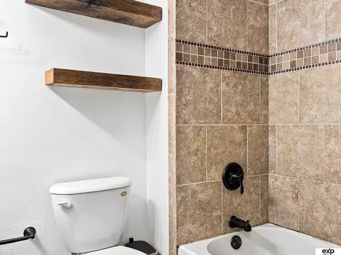 Bath - 201 8th St, Scribner, NE 68057 photo 1 of 1