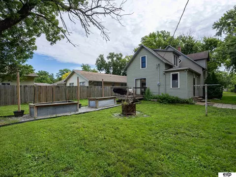 Exterior - 201 8th St, Scribner, NE 68057 photo 5 of 7