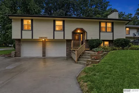 14905 Franklin Plz, Omaha, NE 68154