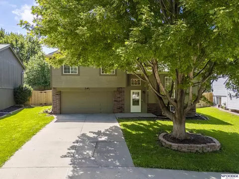 14669 Fowler Ave, Omaha, NE 68116