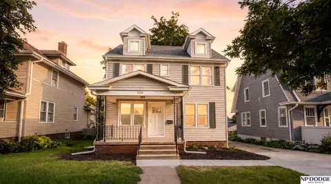 3329 Hickory St, Omaha, NE 68105