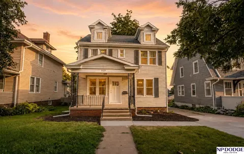 3329 Hickory St, Omaha, NE 68105