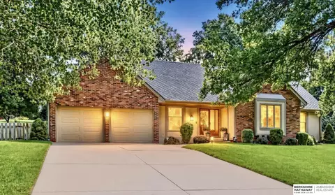 3505 S 95th St, Omaha, NE 68124