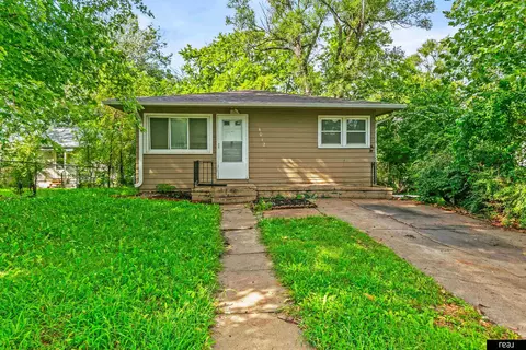 4012 Spencer St, Omaha, NE 68111