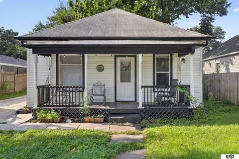 6733 Platte Ave, Lincoln, NE 68507