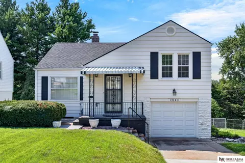 4823 Hickory St, Omaha, NE 68106
