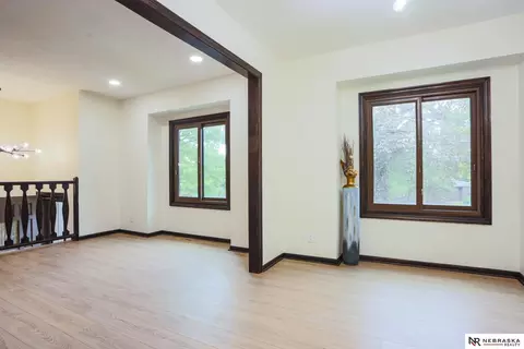 Living - 802 Moore Dr, Bellevue, NE 68005 photo 1 of 8