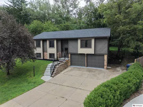 Other - 802 Moore Dr, Bellevue, NE 68005 photo 1 of 18