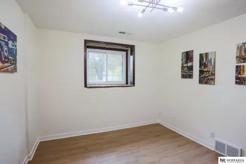 Bedroom - 802 Moore Dr, Bellevue, NE 68005 photo 12 of 12