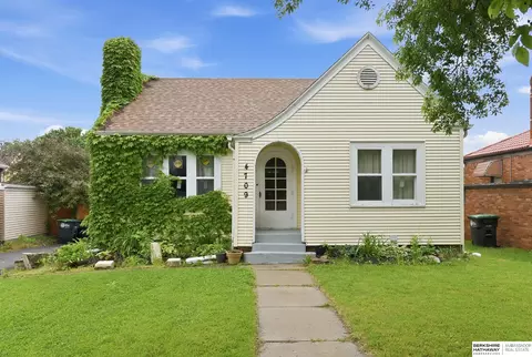 4709 Shirley St, Omaha, NE 68106