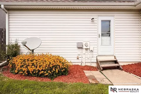 Exterior - 14465 Patrick Ave, Omaha, NE 68116 photo 6 of 7