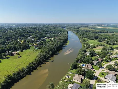 View/Area - 621 Riverside Dr, Waterloo, NE 68069 photo 2 of 17