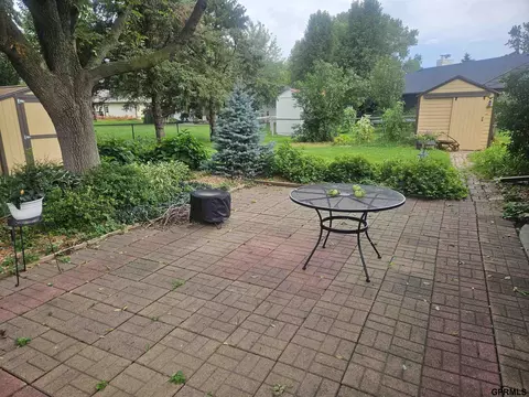 Exterior - 315 N 7th St, Lyons, NE 68038 photo 7 of 7