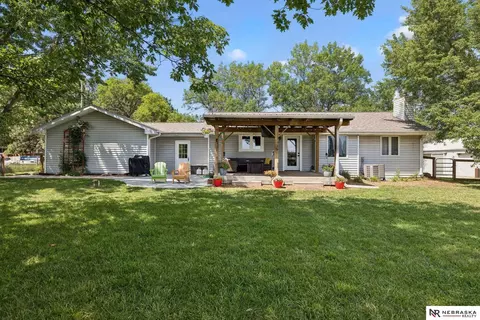 Exterior - 11550 S 7th St, Roca, NE 68430 photo 5 of 7