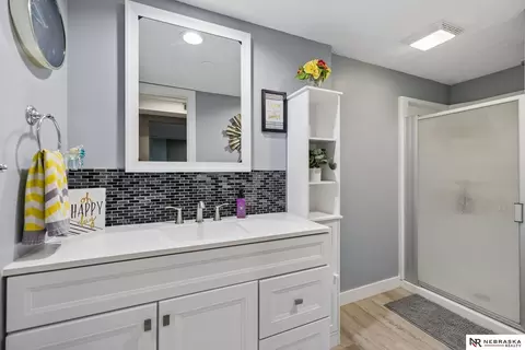 Bath - 11550 S 7th St, Roca, NE 68430 photo 5 of 6
