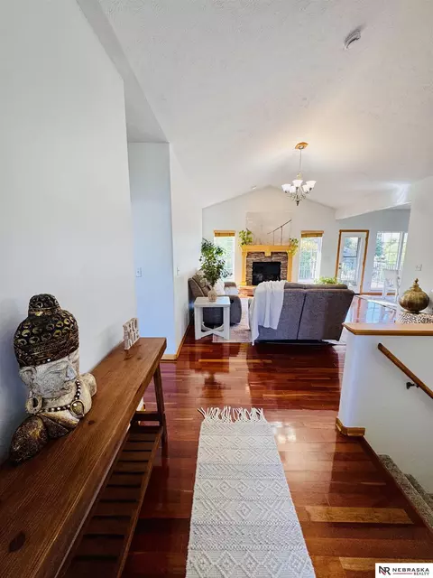 2557 SW Soukup Cir, Lincoln, NE 68522