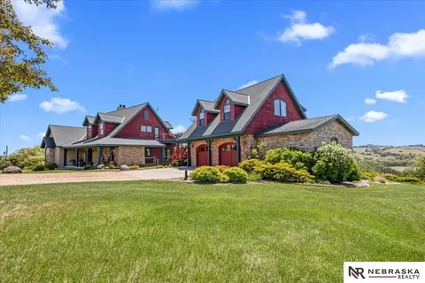 89194 Oak Rd, O' Neill, NE 68763