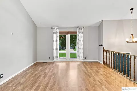 Living - 13109 Patrick Cir, Omaha, NE 68164 photo 2 of 4