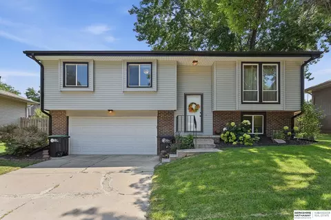 Exterior - 13109 Patrick Cir, Omaha, NE 68164 photo 2 of 7