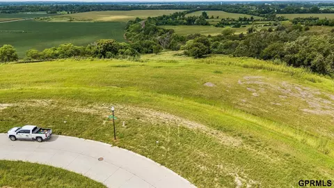 21416 Sherman Dr, Elkhorn, NE 68022