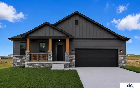 11506 Bearcreek Dr, Papillion, NE 68046