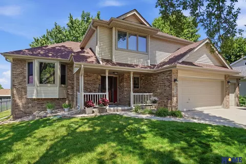 3030 Pecos Rd, Lincoln, NE 68516