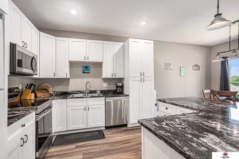 Kitchen - 1301 N 9th St, Beatrice, NE 68310 photo 3 of 4