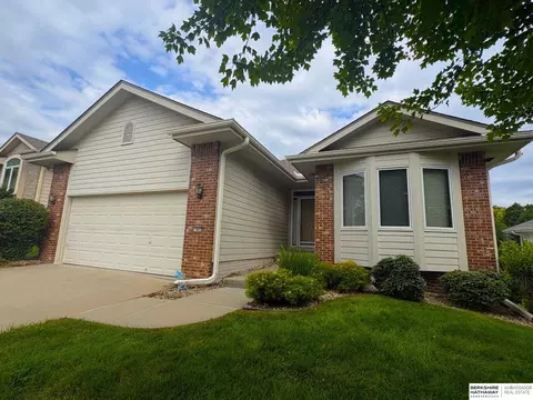 13462 Fowler Ave, Omaha, NE 68164