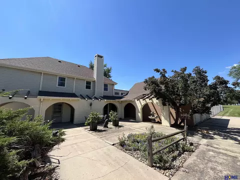 1700 W Ridge Rd, Lincoln, NE 68523