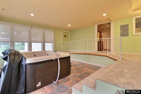 Exterior - 1009 Howard St, Scribner, NE 68057 photo 2 of 4