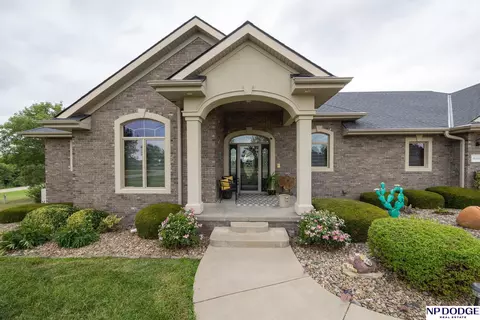 Exterior - 16400 Hickman Ridge Rd, Roca, NE 68430 photo 2 of 7