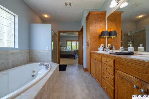 Bath - 16400 Hickman Ridge Rd, Roca, NE 68430 photo 1 of 3