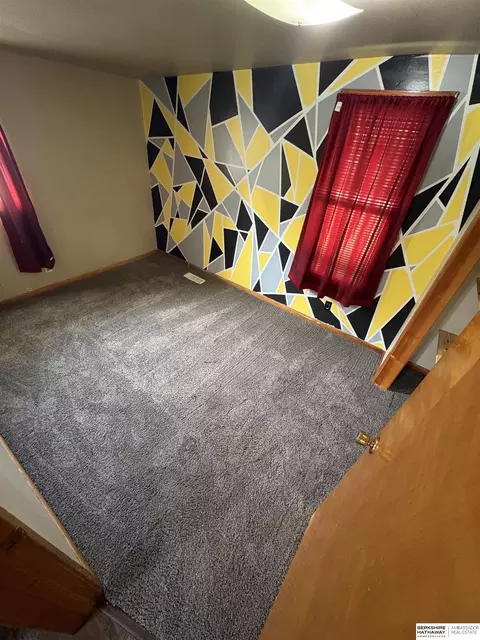 Bedroom - 503 E Grant St, Hooper, NE 68031 photo 3 of 4