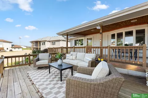 2702 Annabelle Dr, Bellevue, NE 68123