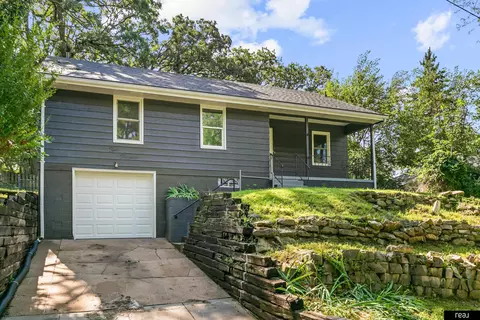 213 Langstrom St, Council Bluffs, IA 51503
