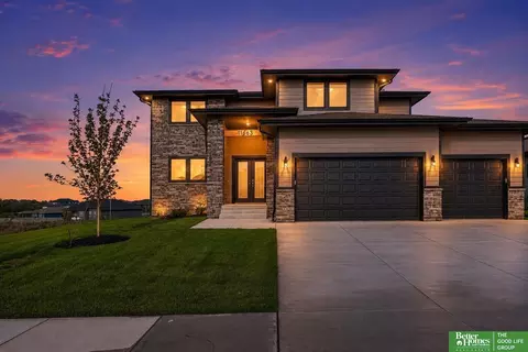 11663 S 123rd Ave, Papillion, NE 68046