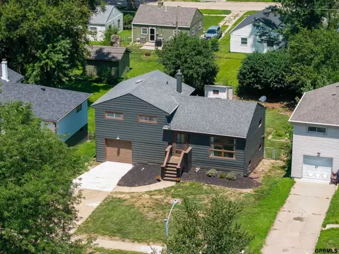 6622 Lafayette Ave, Omaha, NE 68132
