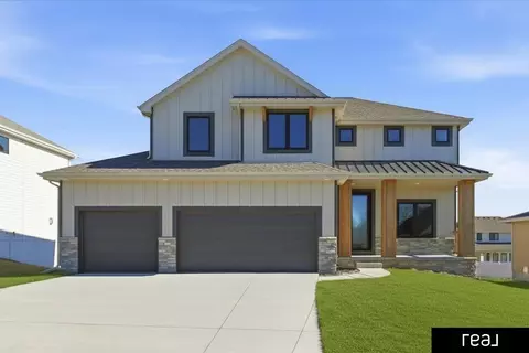 10415 S 191 Ave, Omaha, NE 68136