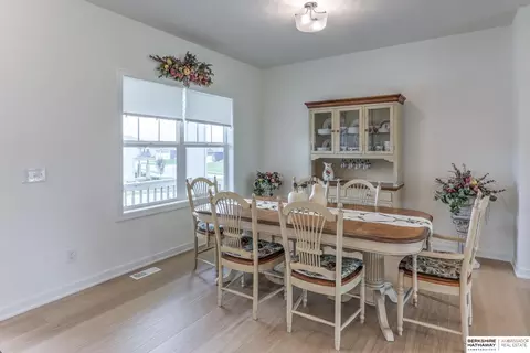 Dining - 16909 Daniel St, Bennington, NE 68007 photo 2 of 3