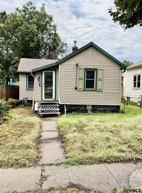 429 E St, Lincoln, NE 68508
